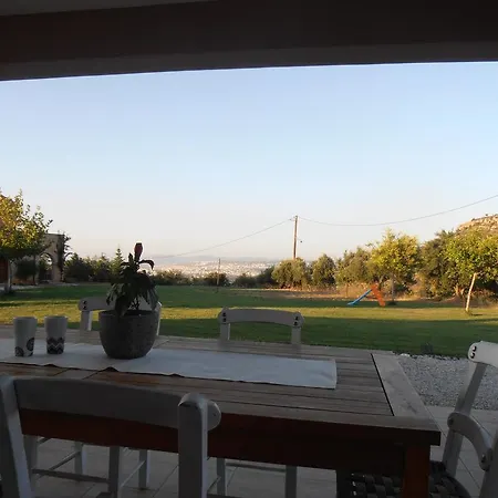 Lofos Villa *